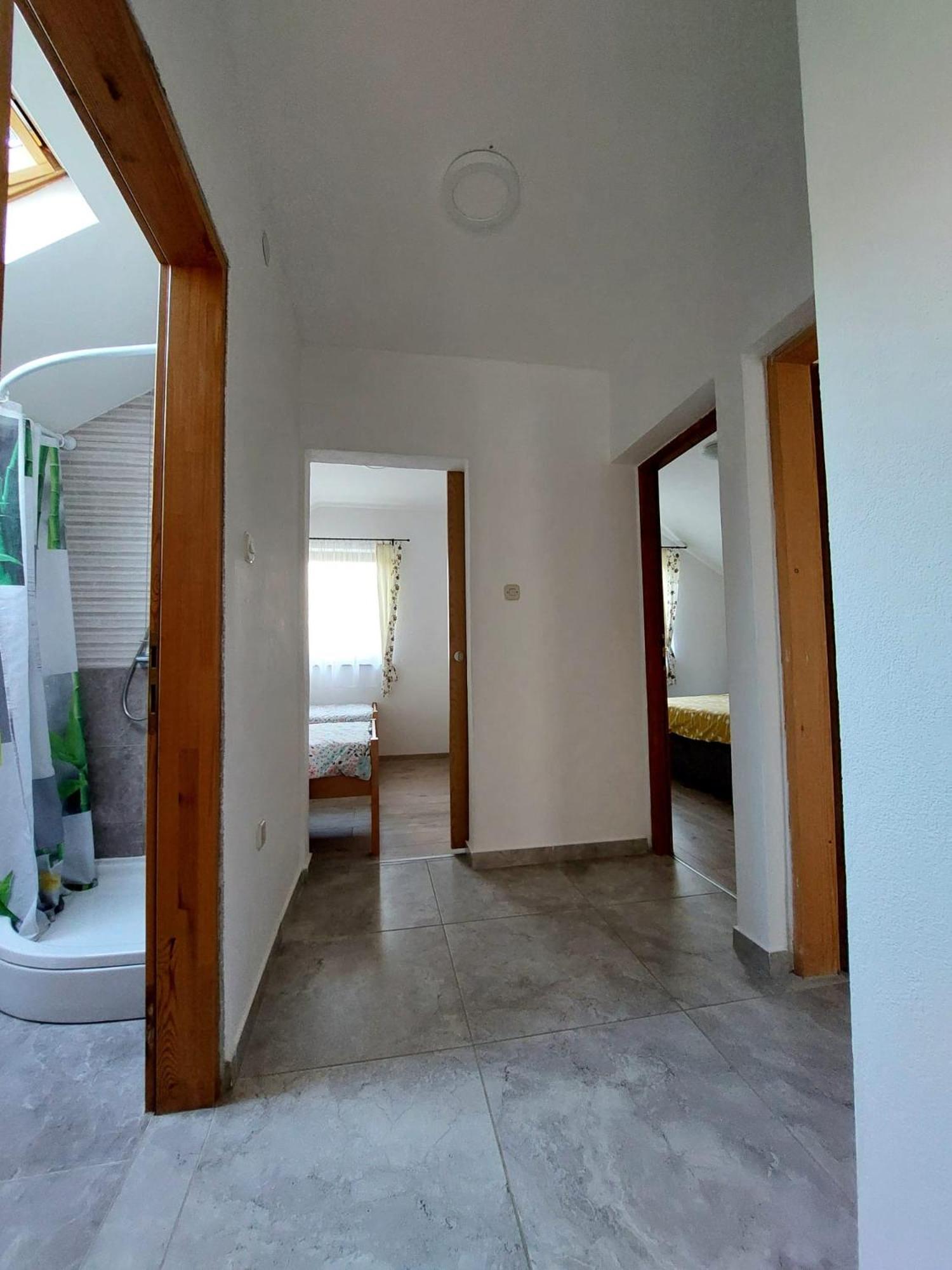 Apartman Rita Perusic Екстер'єр фото